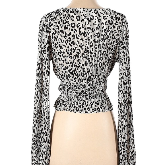 Zara Leopard print blouse - Picture 2 of 4